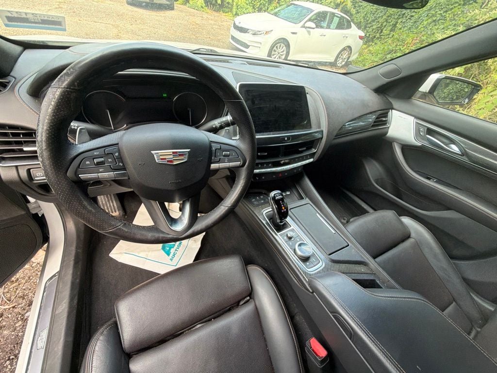 2022 Cadillac CT5 Sport