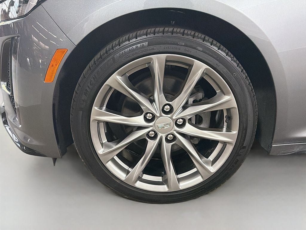 2022 Cadillac CT5 Sport