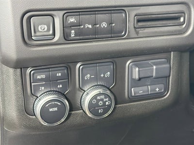 2024 GMC Yukon SLE