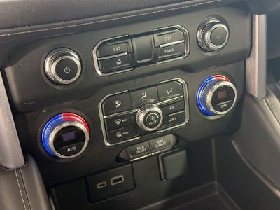 2024 GMC Yukon SLE