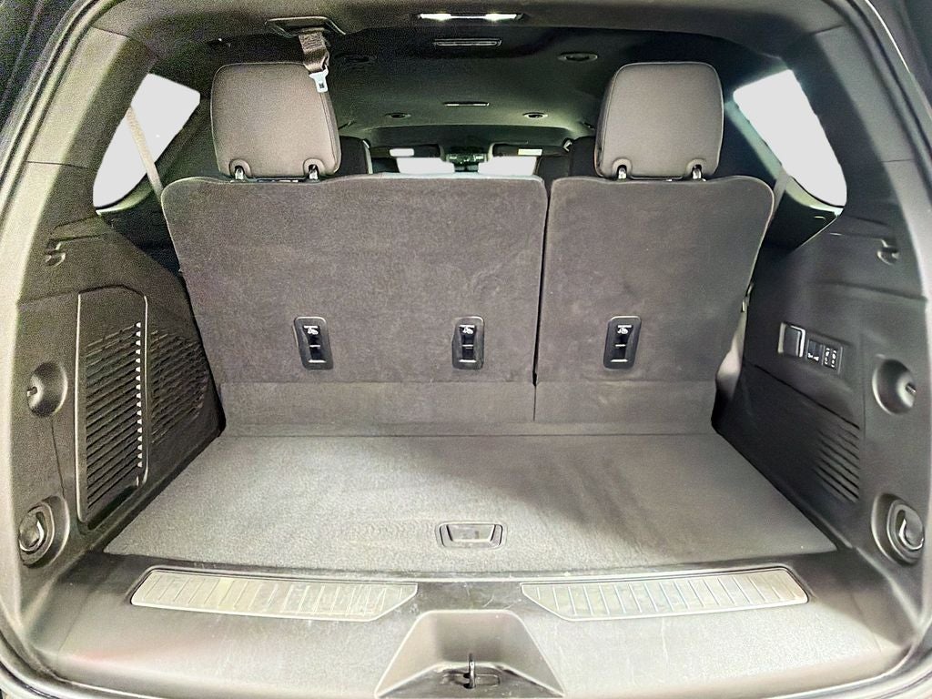 2025 GMC Yukon AT4