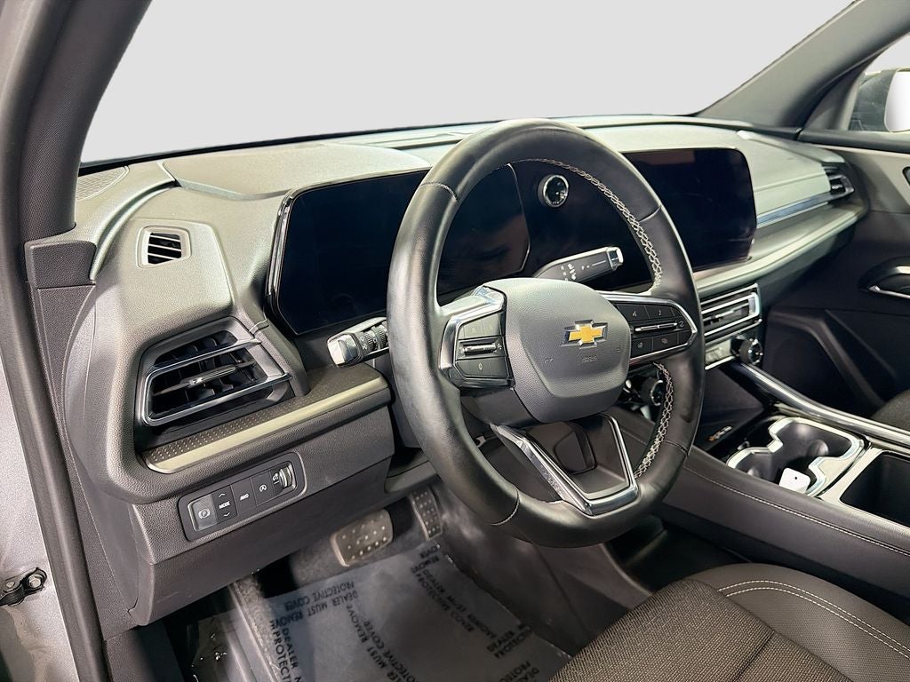 2025 Chevrolet Traverse LT 2LT