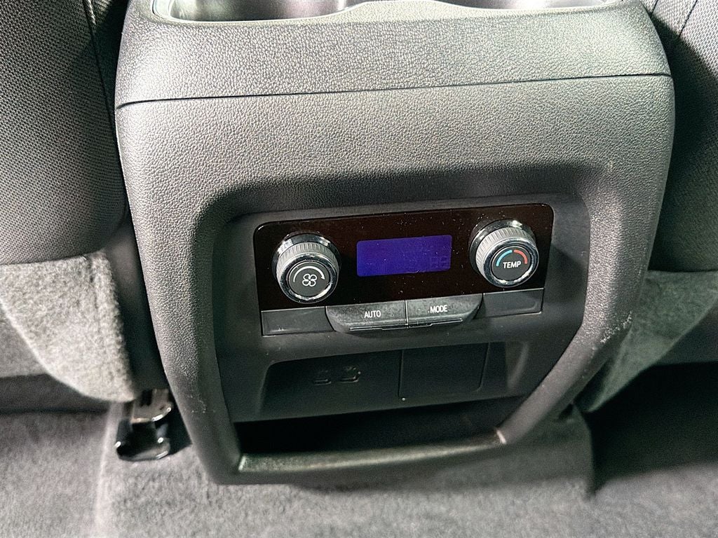 2025 Chevrolet Traverse LT 2LT