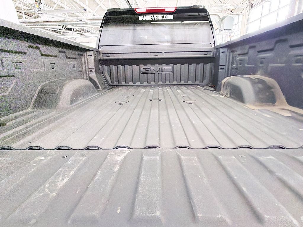 2025 GMC Sierra 2500HD SLT
