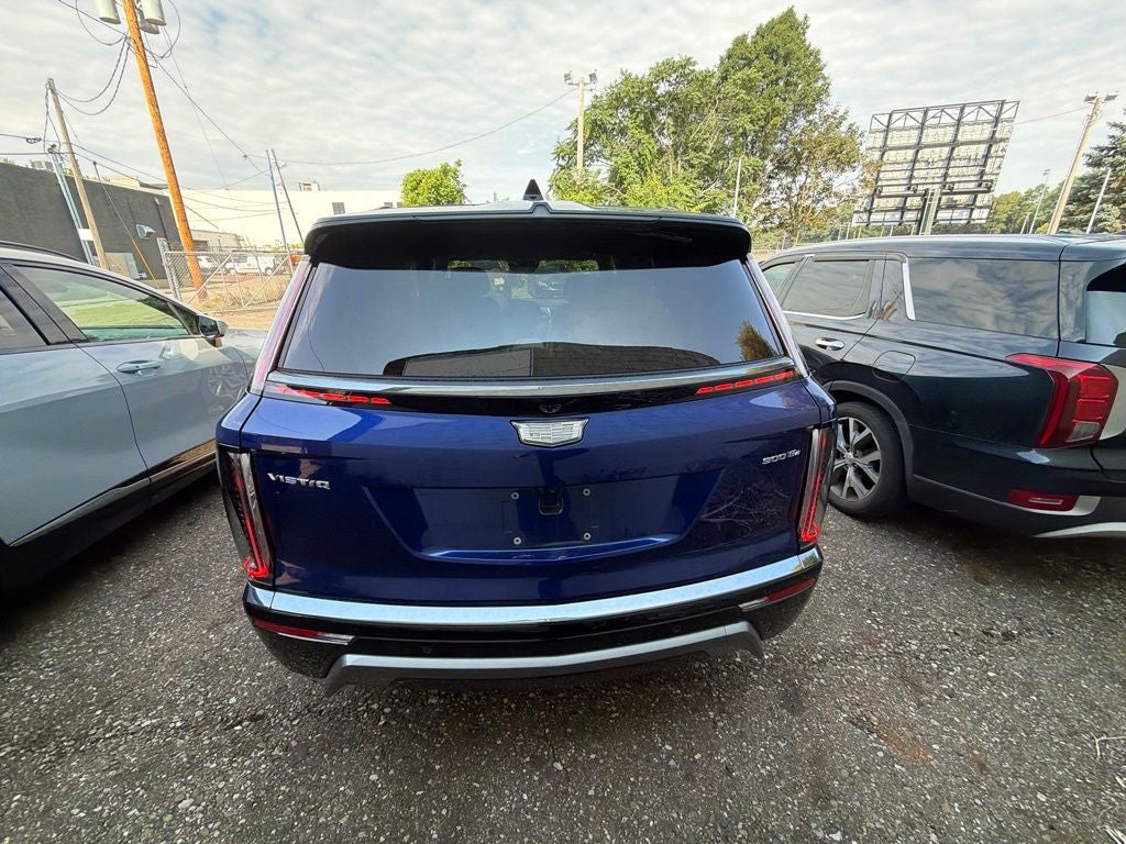 2026 Cadillac VISTIQ Sport