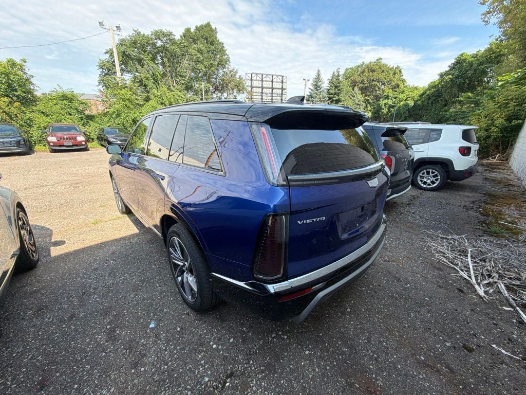 2026 Cadillac VISTIQ Sport