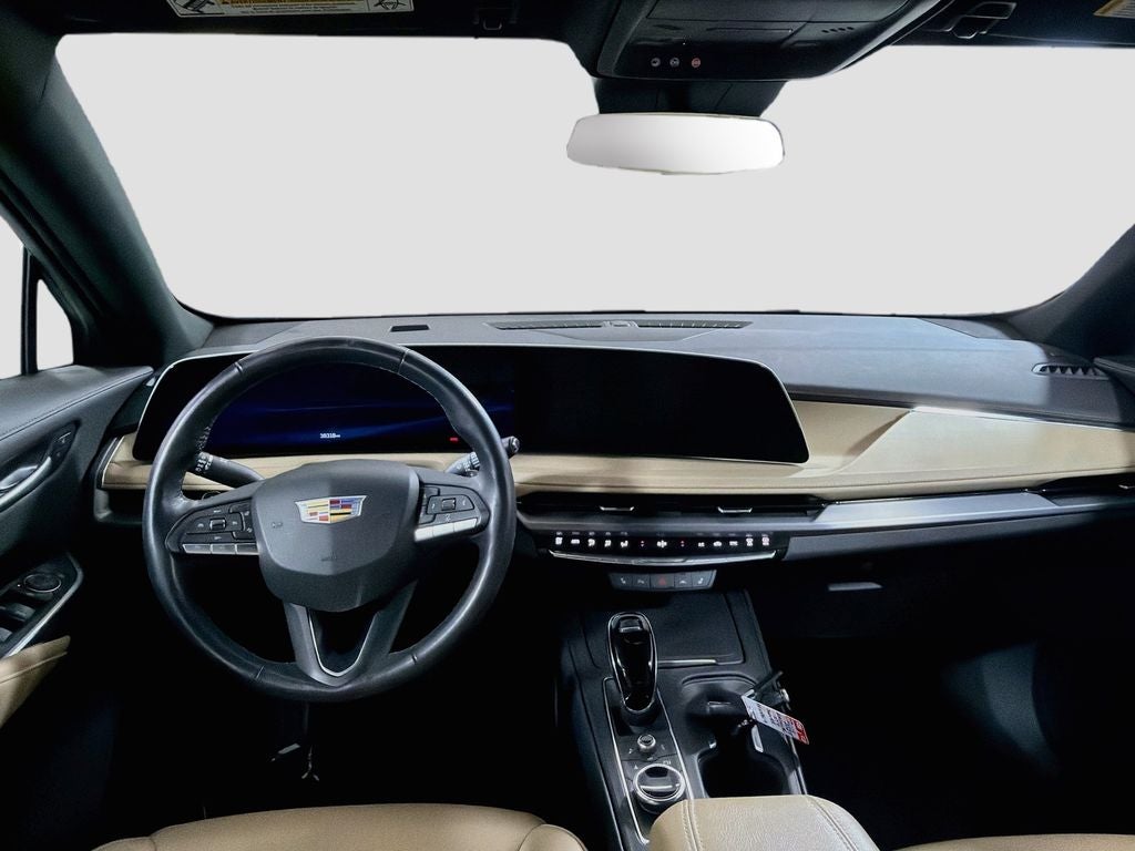 2024 Cadillac XT4 Luxury