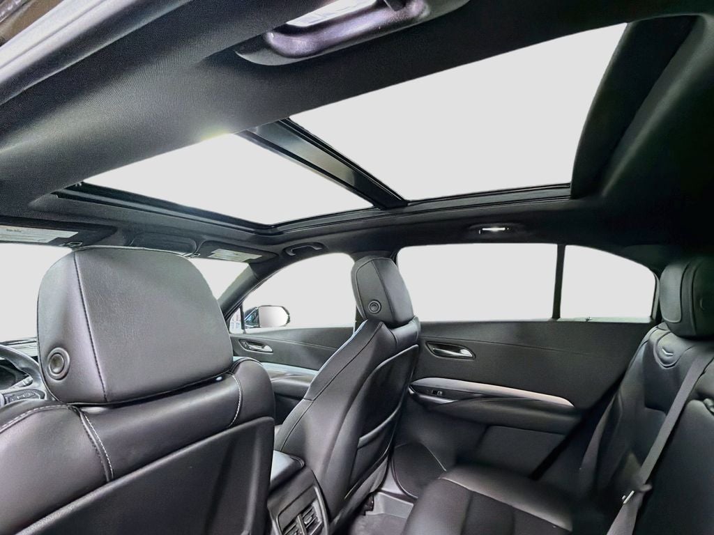 2020 Cadillac XT4 Premium Luxury