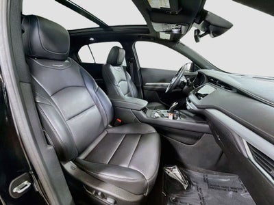 2020 Cadillac XT4 Premium Luxury