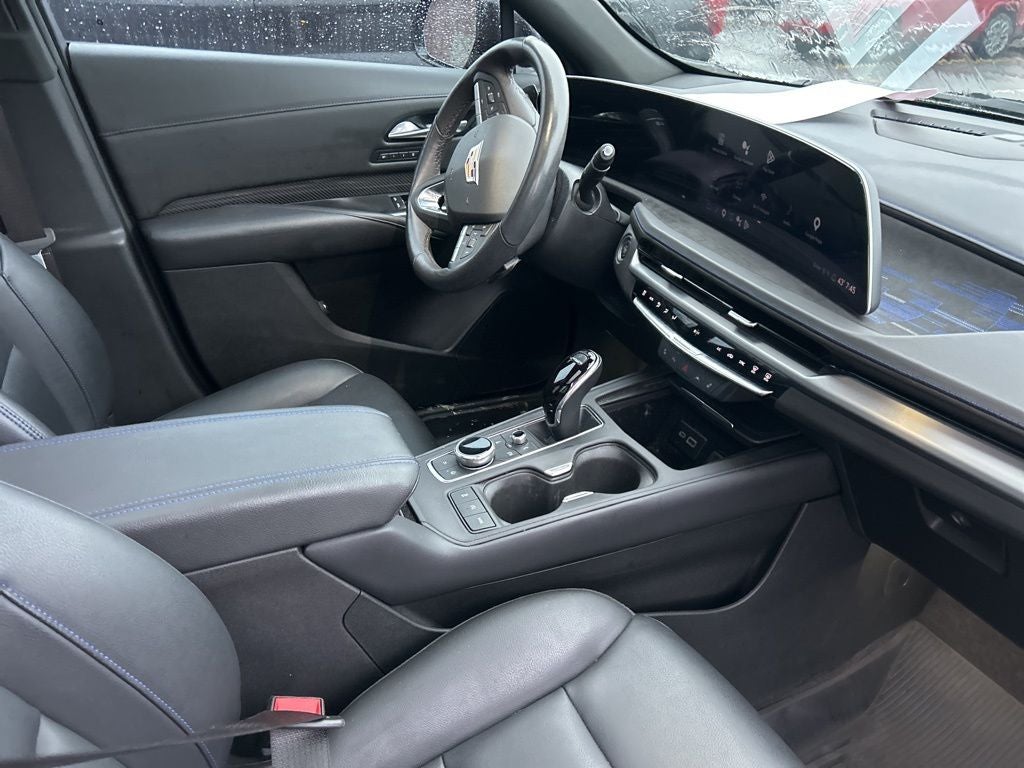 2024 Cadillac XT4 Sport