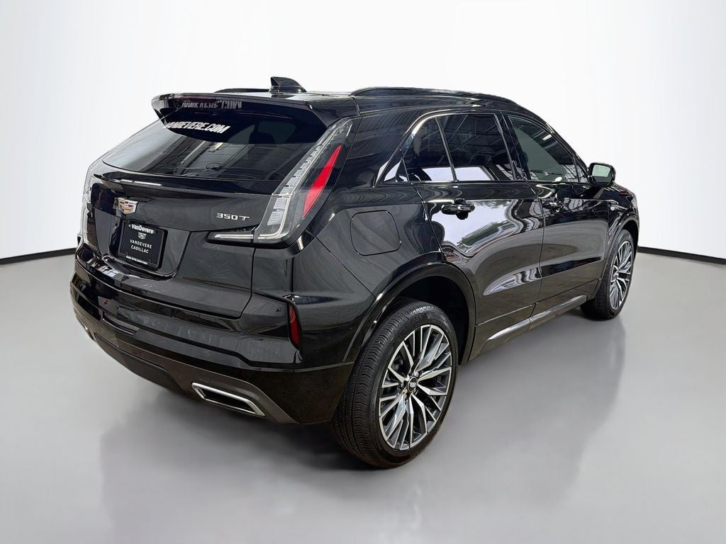 2024 Cadillac XT4 Sport
