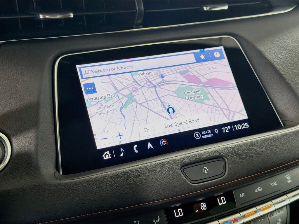 2022 Cadillac XT4 Sport