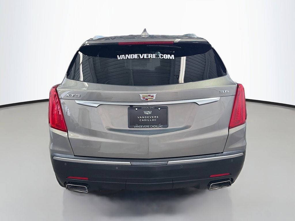 2018 Cadillac XT5 Base