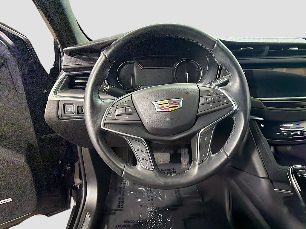 2024 Cadillac XT5 Luxury