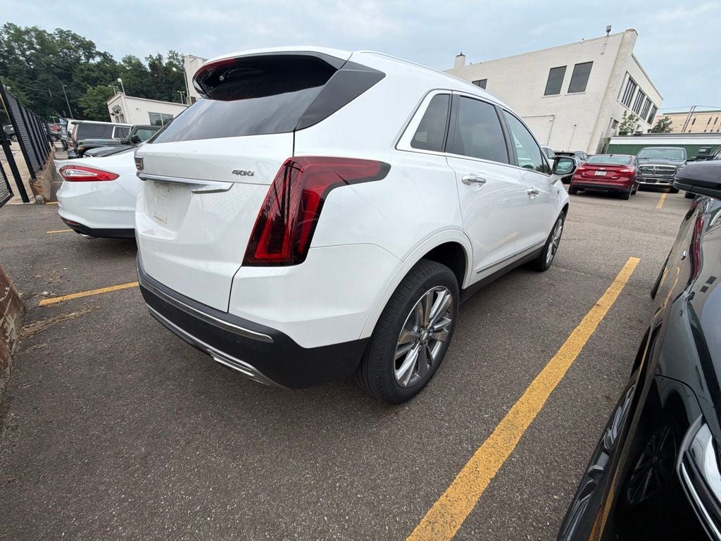 2024 Cadillac XT5 Premium Luxury