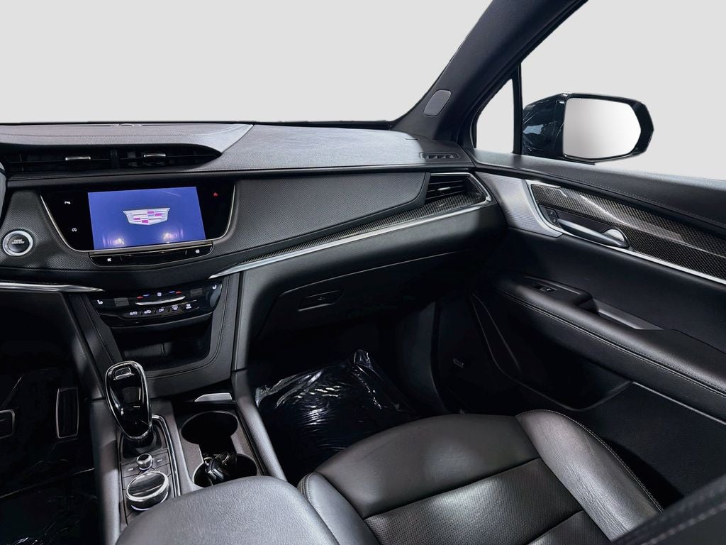 2022 Cadillac XT5 Sport