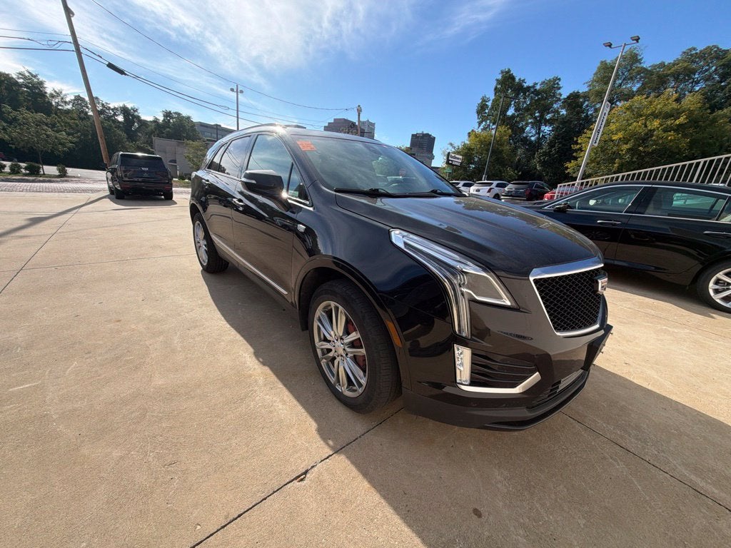 2023 Cadillac XT5 Sport