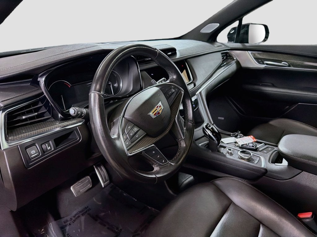 2022 Cadillac XT5 Sport