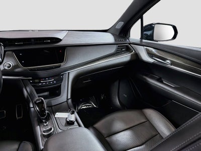 2022 Cadillac XT5 Sport