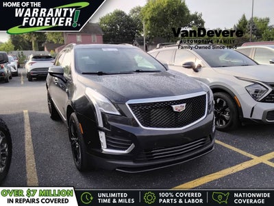 2022 Cadillac XT5 Sport