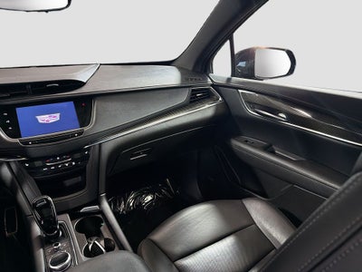 2022 Cadillac XT5 Sport