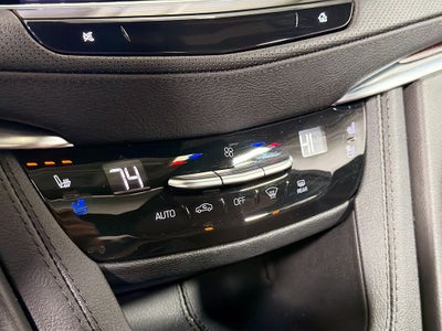 2024 Cadillac XT5 Sport