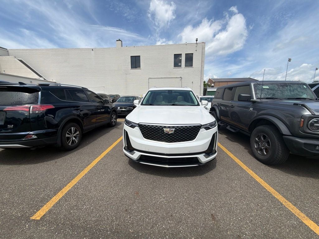 2021 Cadillac XT6 Premium Luxury