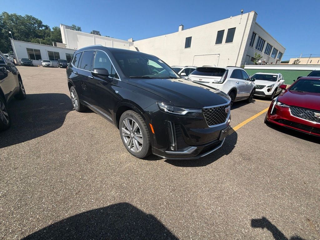 2024 Cadillac XT6 Premium Luxury