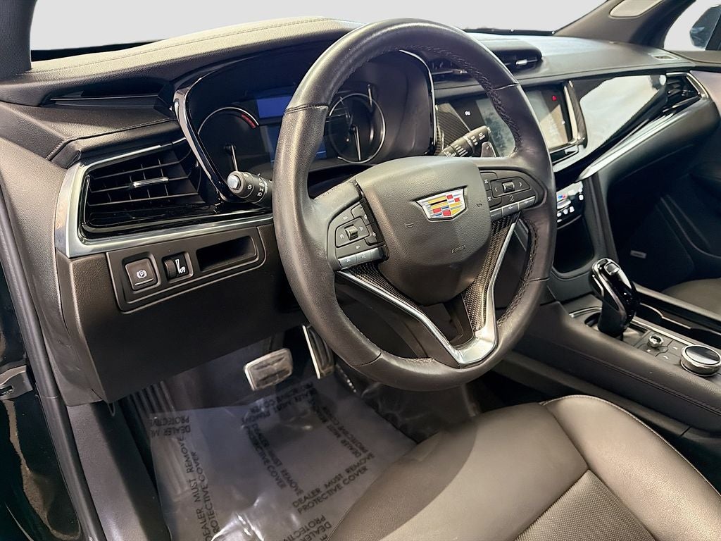 2025 Cadillac XT6 Sport