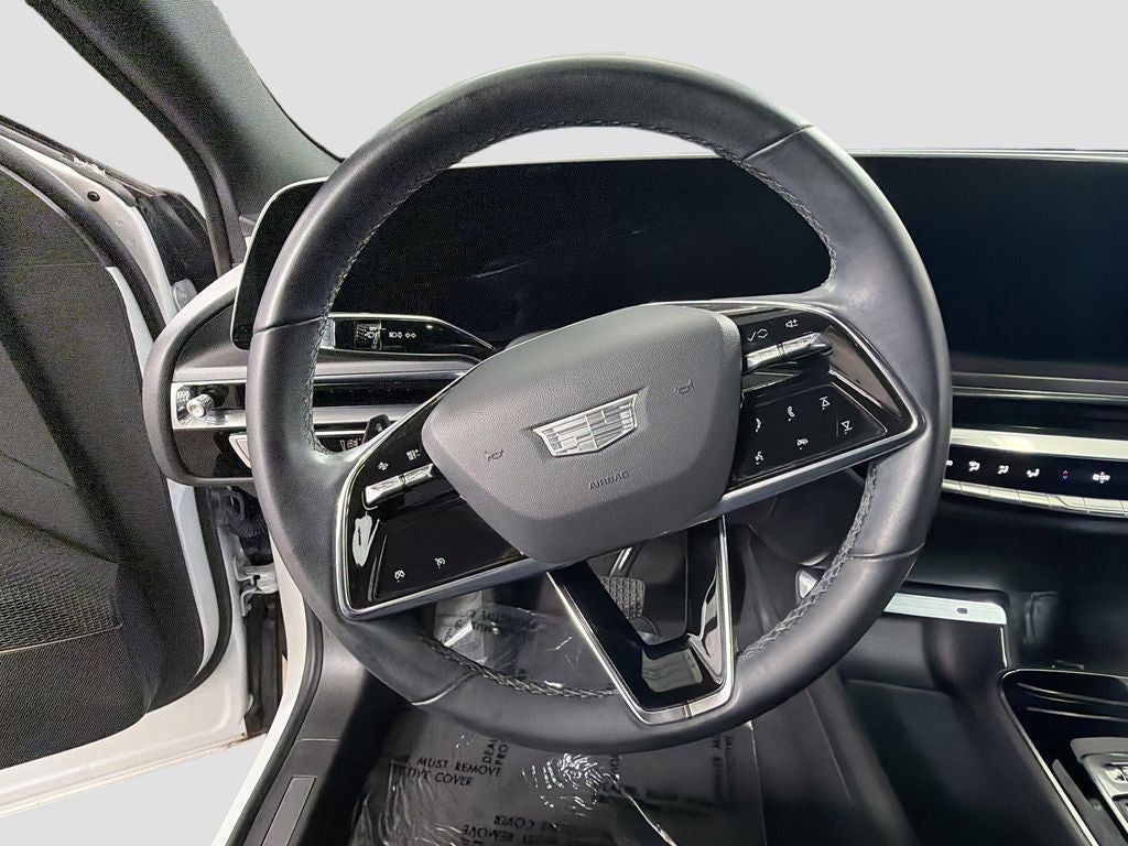 2024 Cadillac LYRIQ Tech