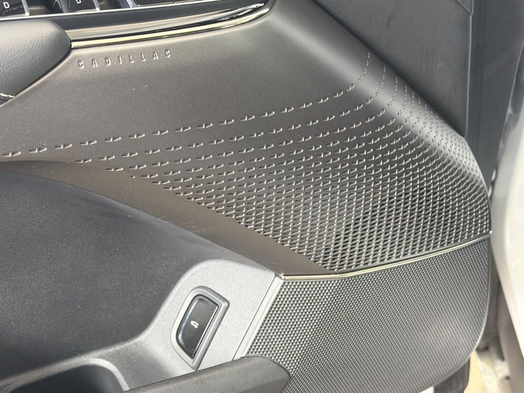 2024 Cadillac LYRIQ Tech