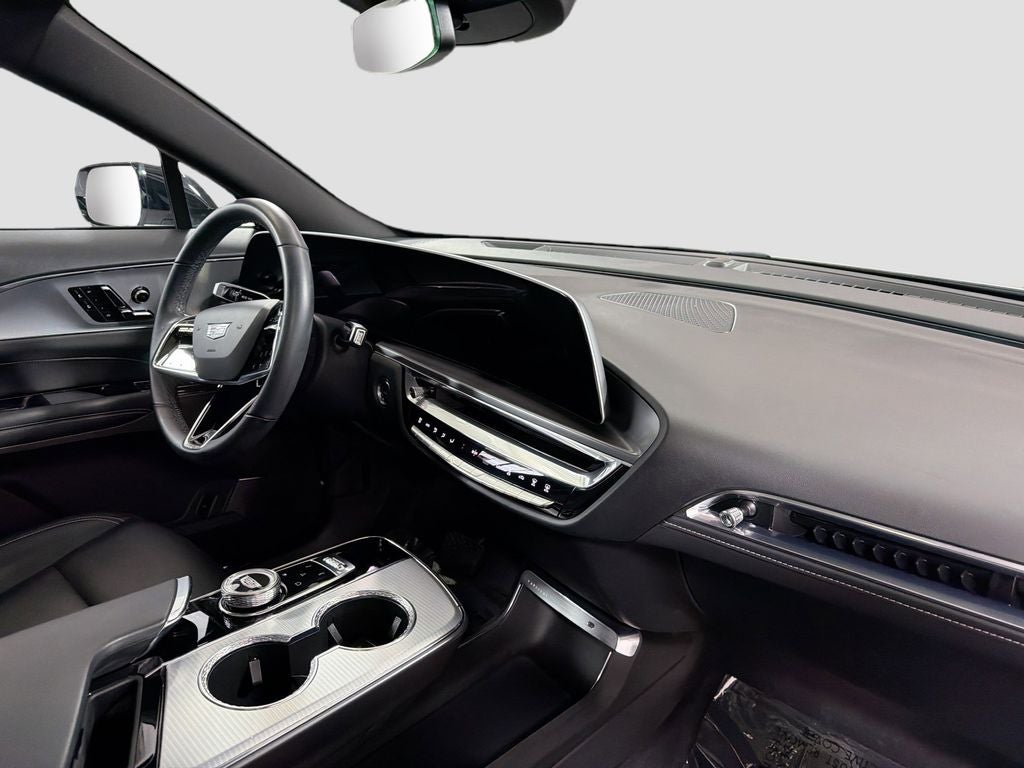 2024 Cadillac LYRIQ Tech
