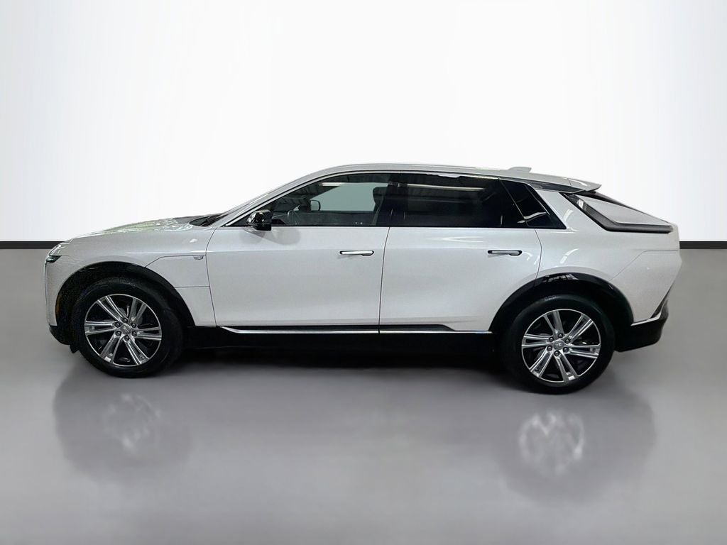 2024 Cadillac LYRIQ Tech