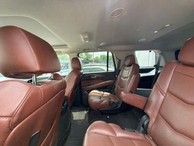 2019 Cadillac Escalade Luxury