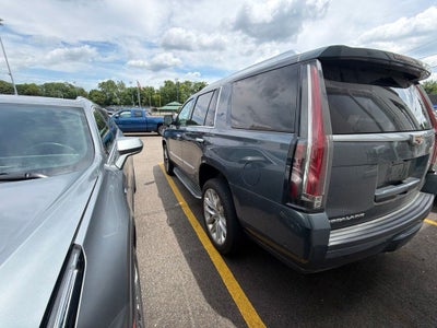 2019 Cadillac Escalade Luxury