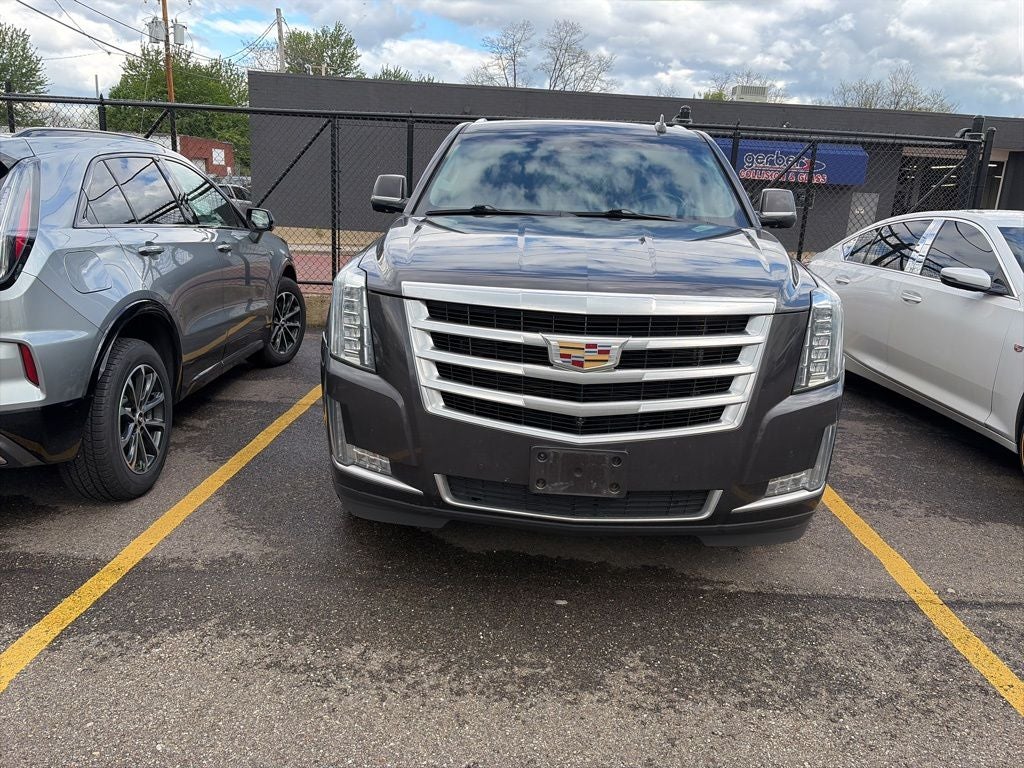 2017 Cadillac Escalade Luxury