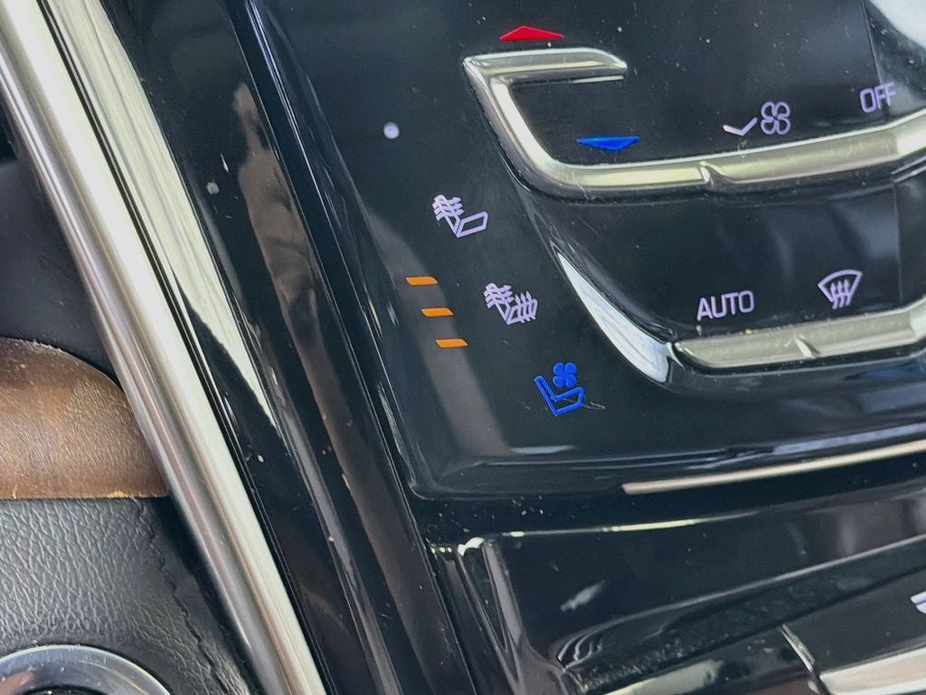 2019 Cadillac Escalade Premium Luxury