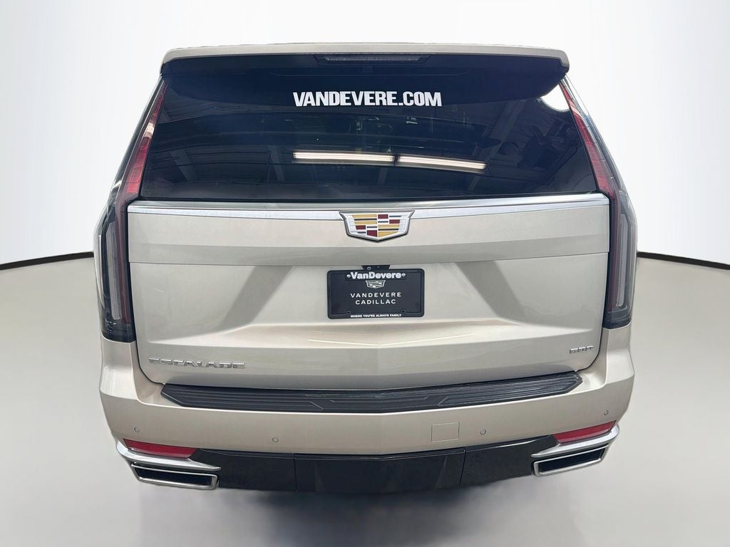 2022 Cadillac Escalade Premium Luxury