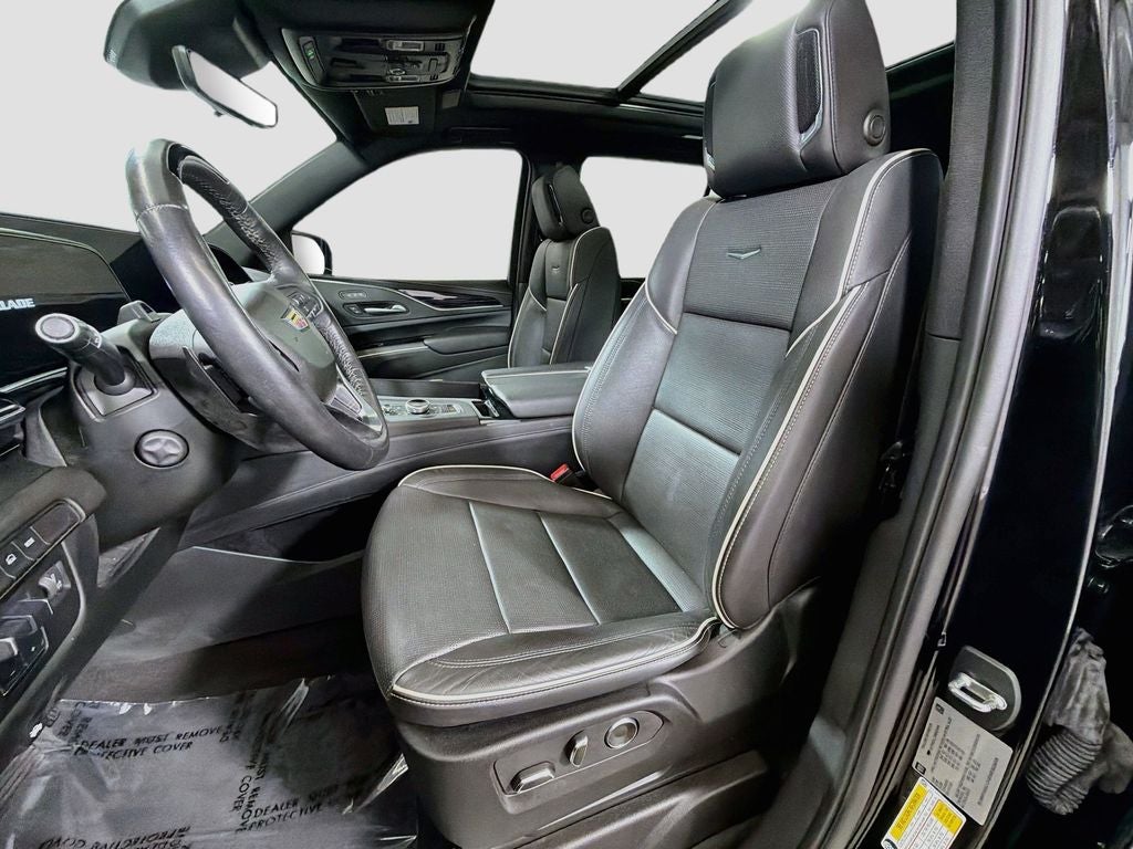 2023 Cadillac Escalade Sport
