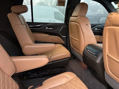 2023 Cadillac Escalade Sport