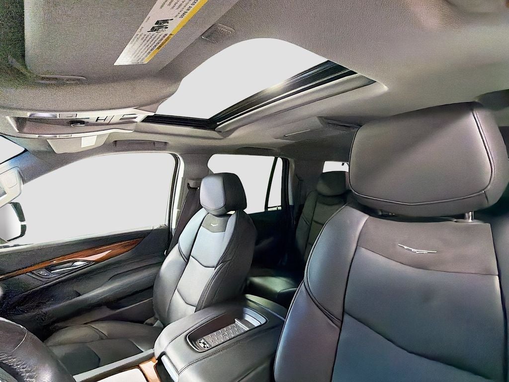 2015 Cadillac Escalade Luxury