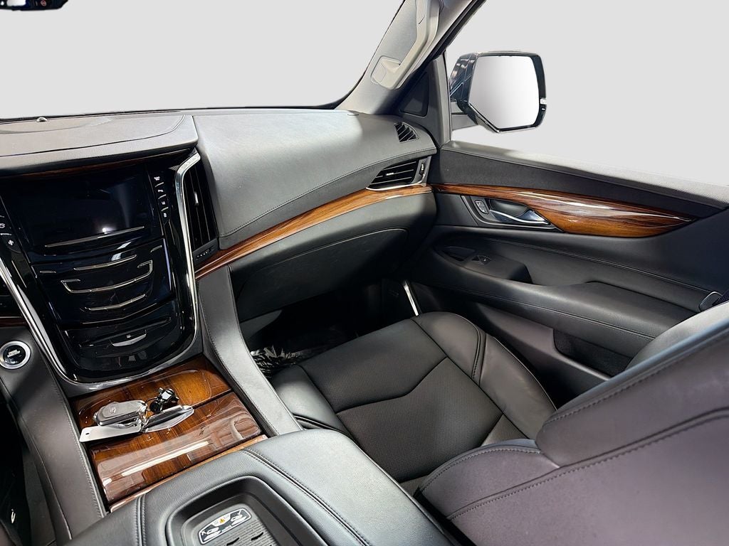2015 Cadillac Escalade Luxury