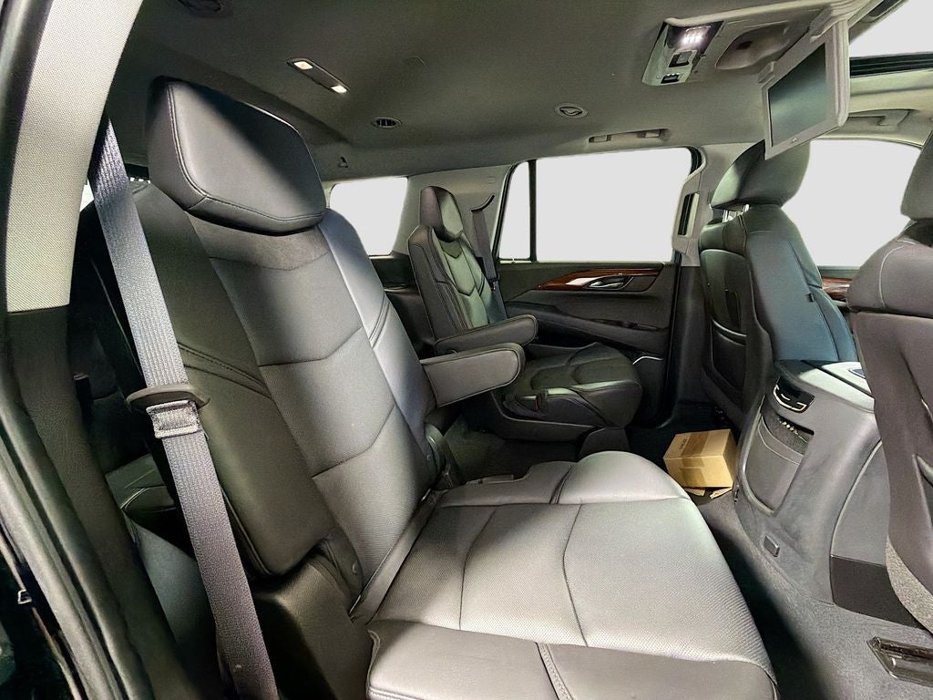 2015 Cadillac Escalade Luxury