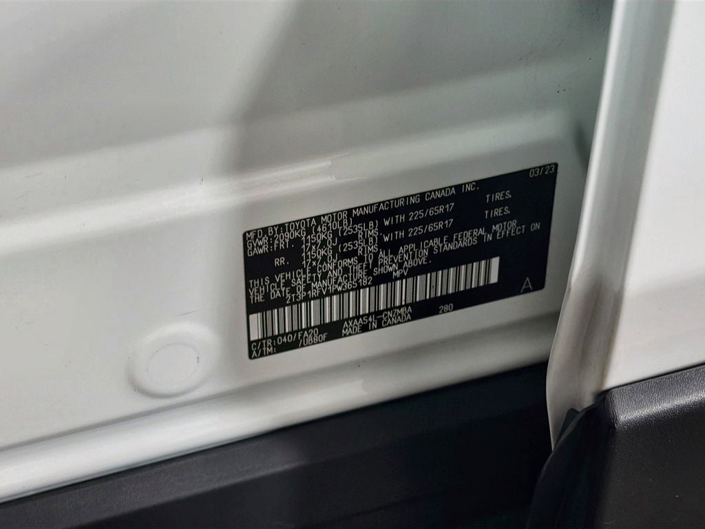 2023 Toyota RAV4 XLE