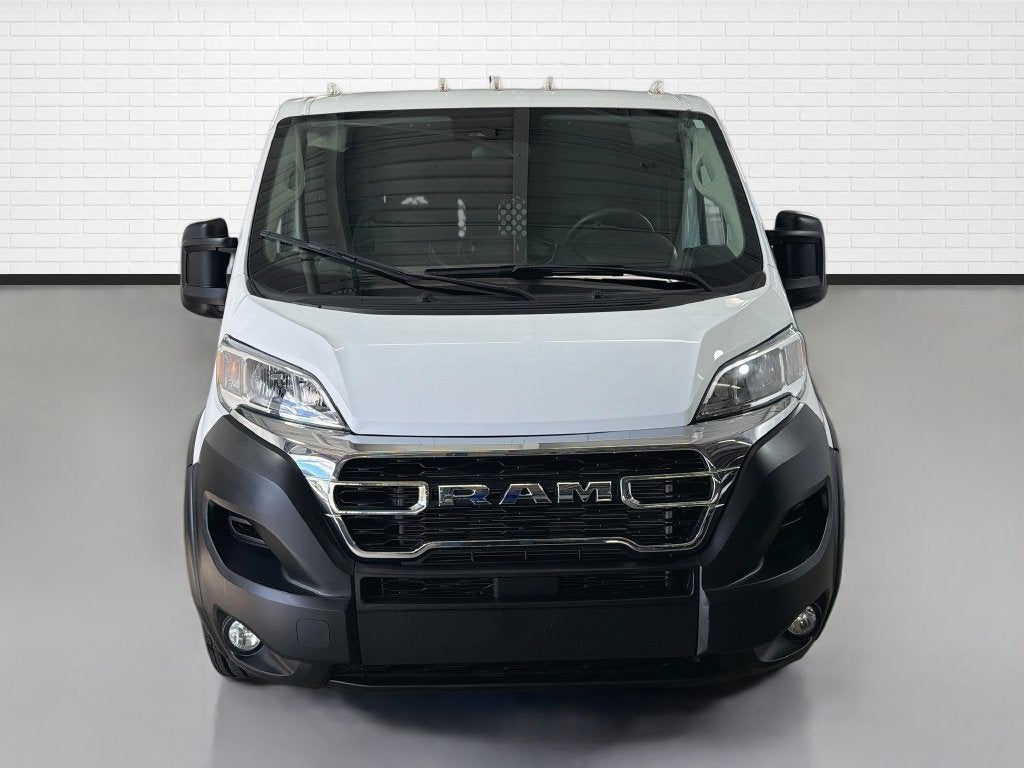 2025 RAM ProMaster 2500 Base 136 WB