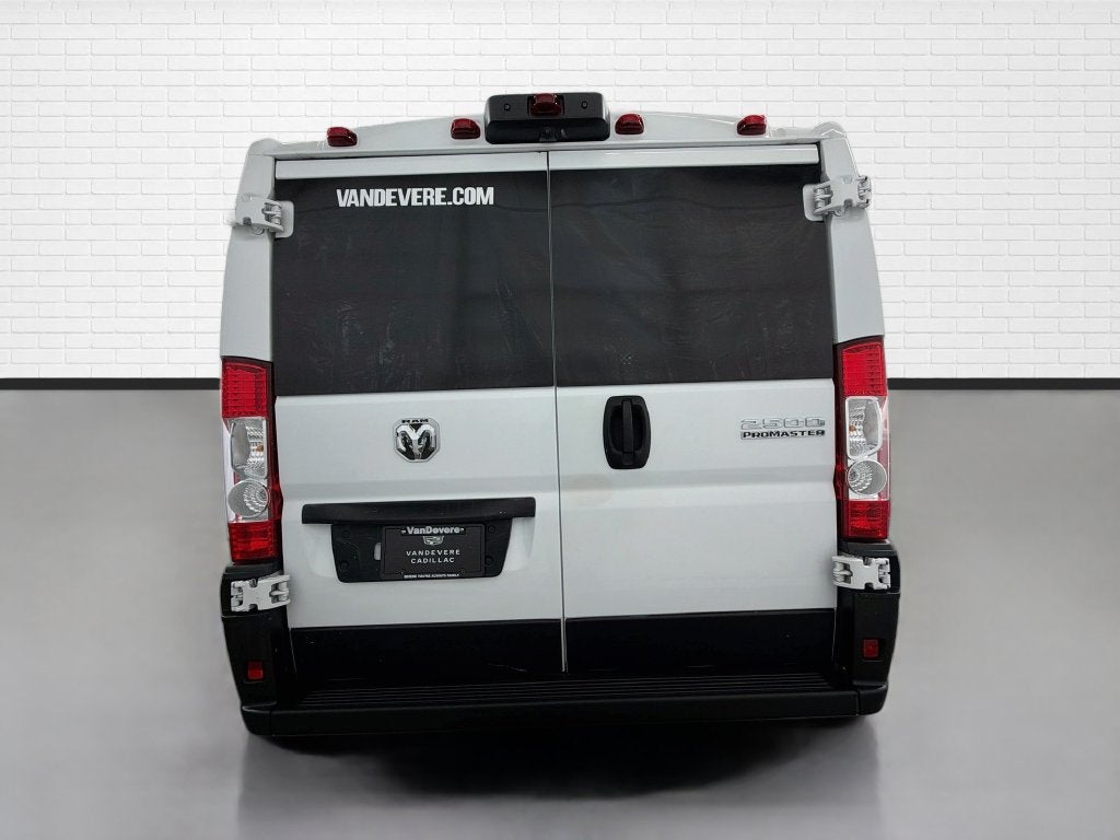 2025 RAM ProMaster 2500 Base 136 WB