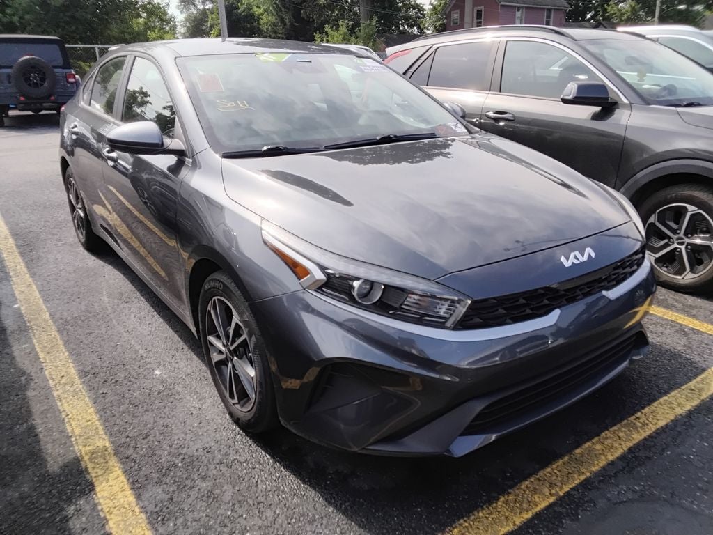 2022 Kia Forte LXS