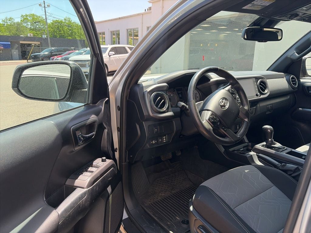 2022 Toyota Tacoma TRD Off-Road V6