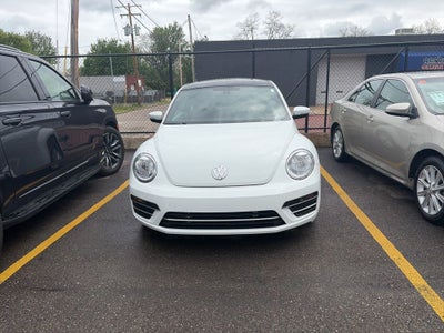 2019 Volkswagen Beetle 2.0T SE