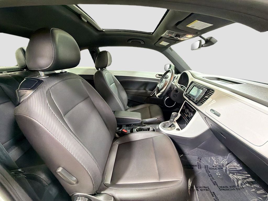2019 Volkswagen Beetle 2.0T SE